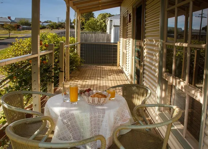 Aveley - Daylesford